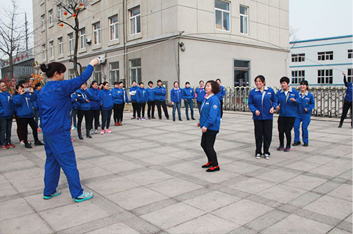 公司工會(huì)舉行豐富多彩的活動(dòng)，慶?！叭恕眿D女節(jié)