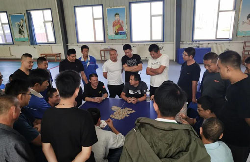 同喜同賀中秋國(guó)慶 同歡同樂(lè)精彩華海