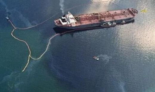 衛(wèi)星拍攝的黑色斑塊，怎樣被識(shí)別為海洋溢油事故？